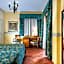 Hotel Sirius