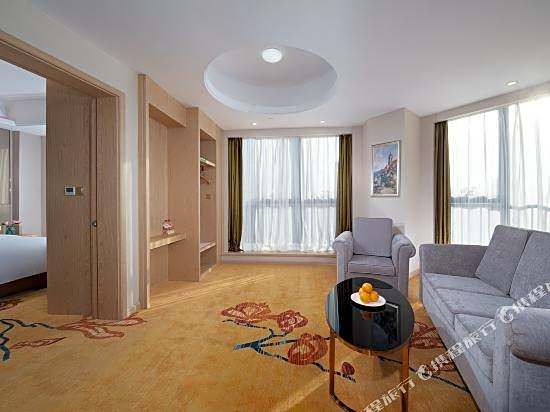 Vienna International Hotel (Xiangshan Bus East Station Store)