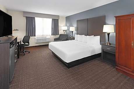 Baymont by Wyndham Chester IL