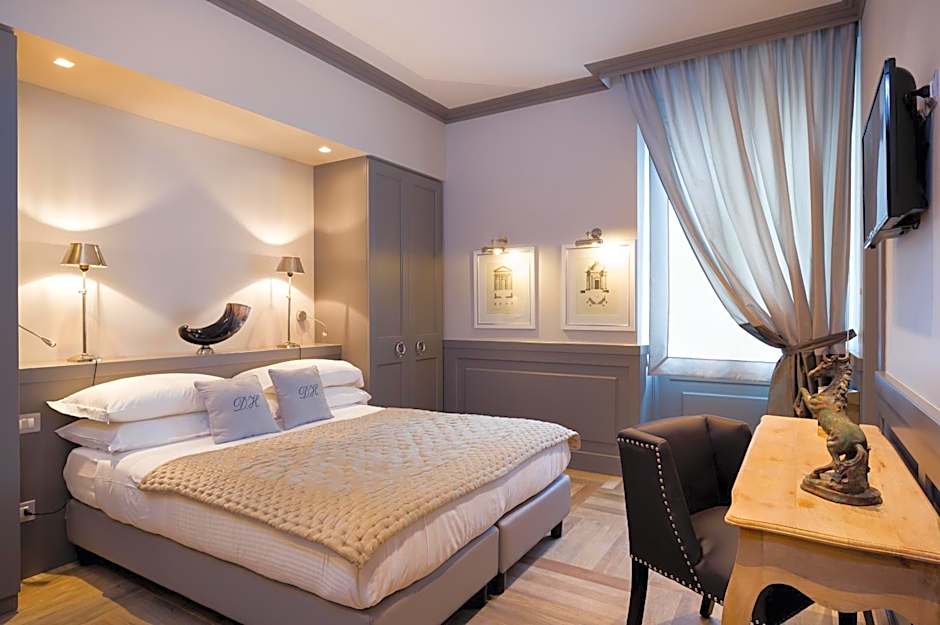 Photo 1 of 10 of Standard 1 Queen Bed