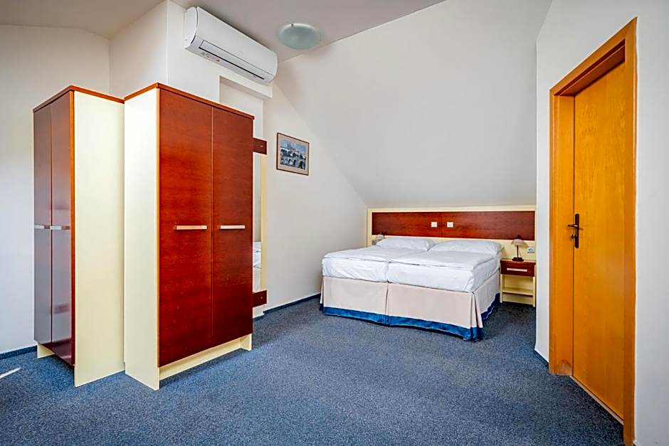 Hotel Atos