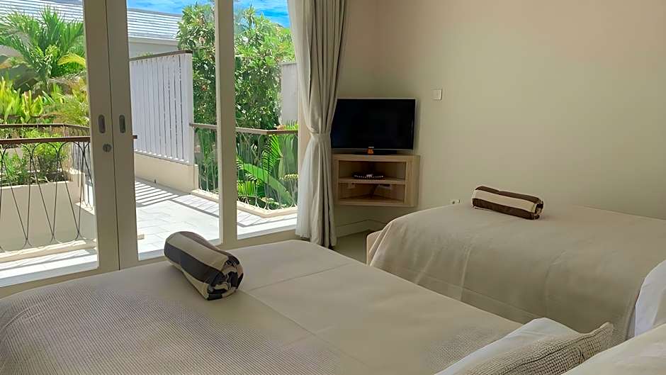 Taman Dharmawangsa Suites