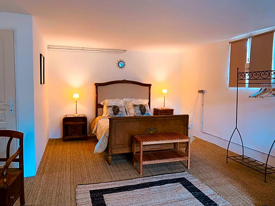 Villa Pierre – Condom, FL