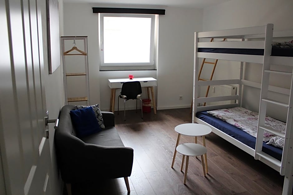 ROOMS in SHARED HOUSE SAARBRUCKEN Center