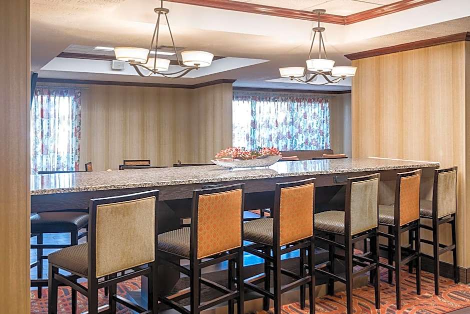 Hampton Inn Parkersburg-Mineral Wells
