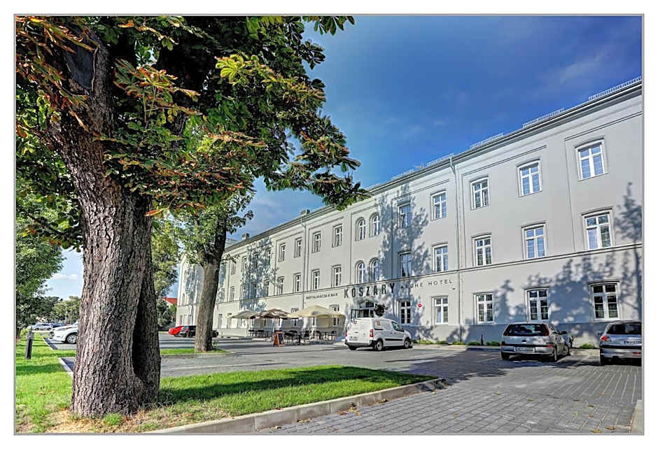 Koszary Arche Hotel