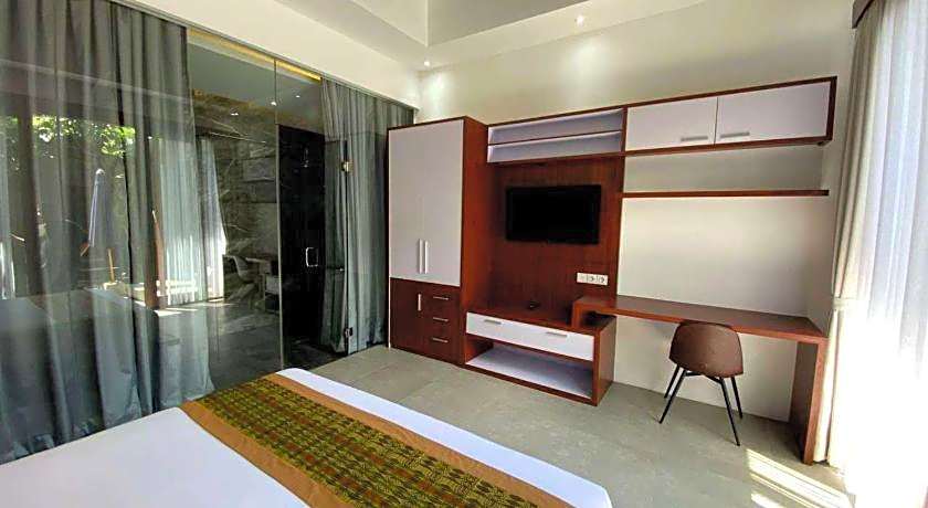 Puri Keraton Seminyak