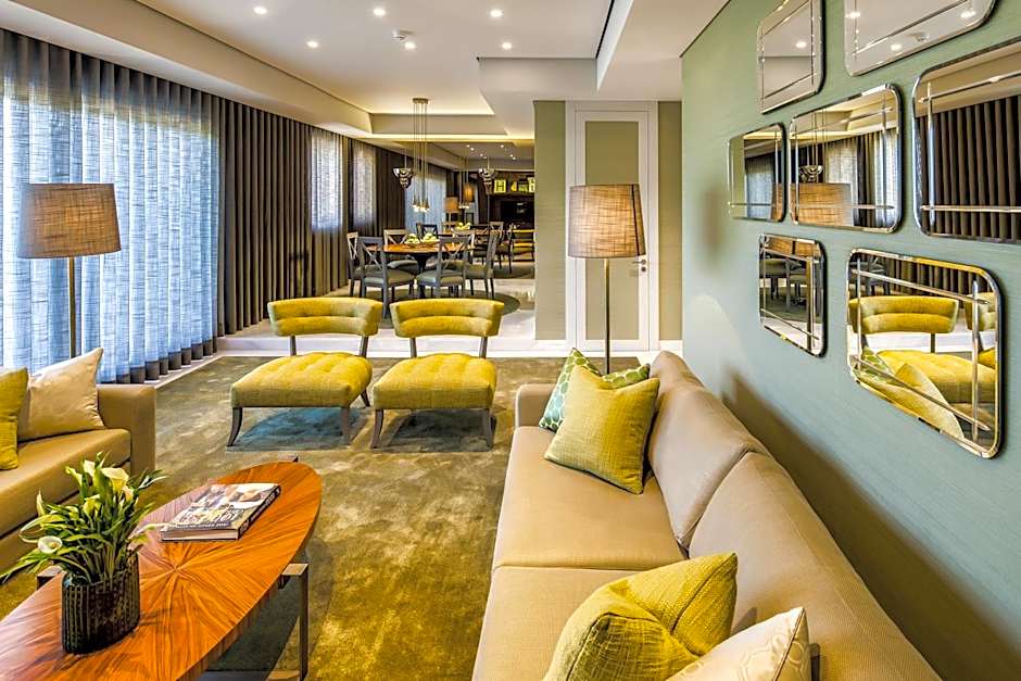 Cidnay - Hotel & Executive Center