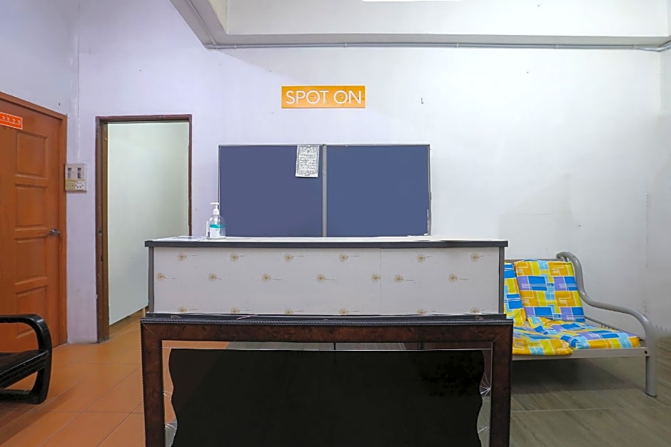 OYO 89755 D&d Budget Inn