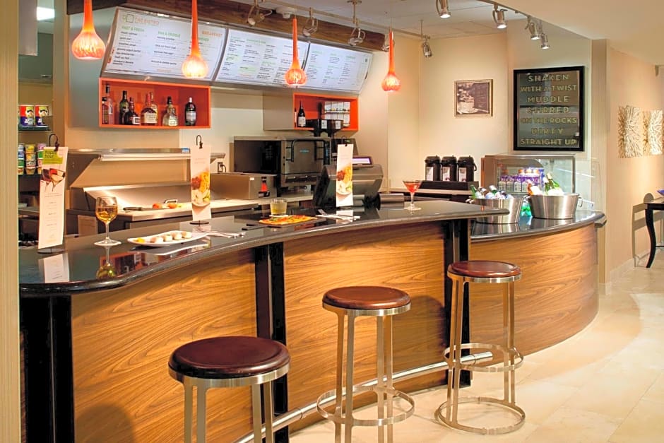 Courtyard by Marriott Fort Lauderdale East / Lauderdale-by-the-Sea