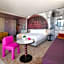 Hotel Indigo Sydney Potts Point By IHG