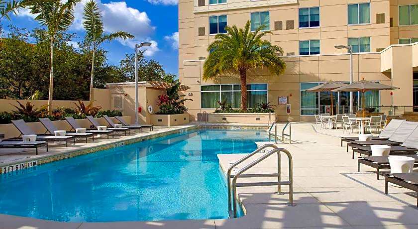 Hyatt Place Miami Airport East