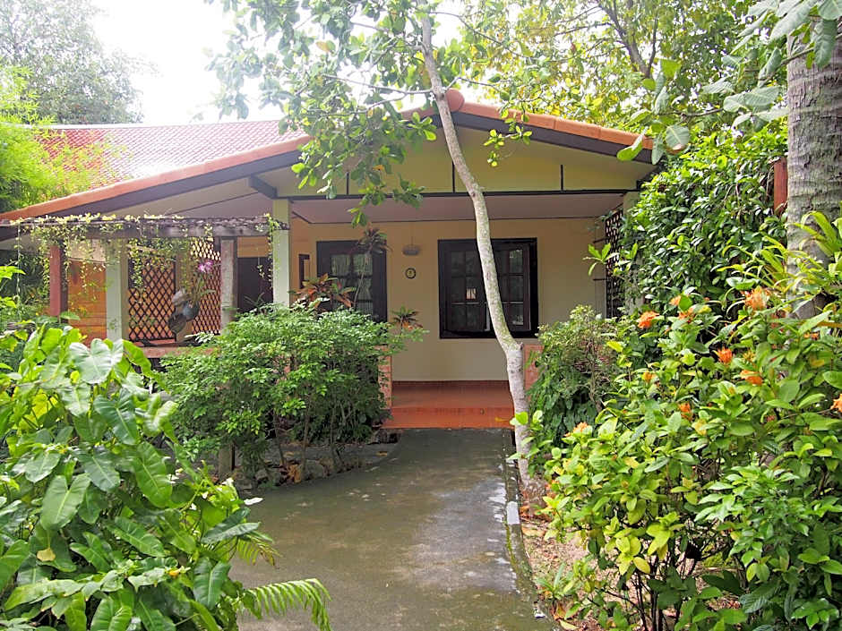 Harry's bungalow & Restaurant