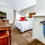 Hampton Inn By Hilton And Suites Bethlehem