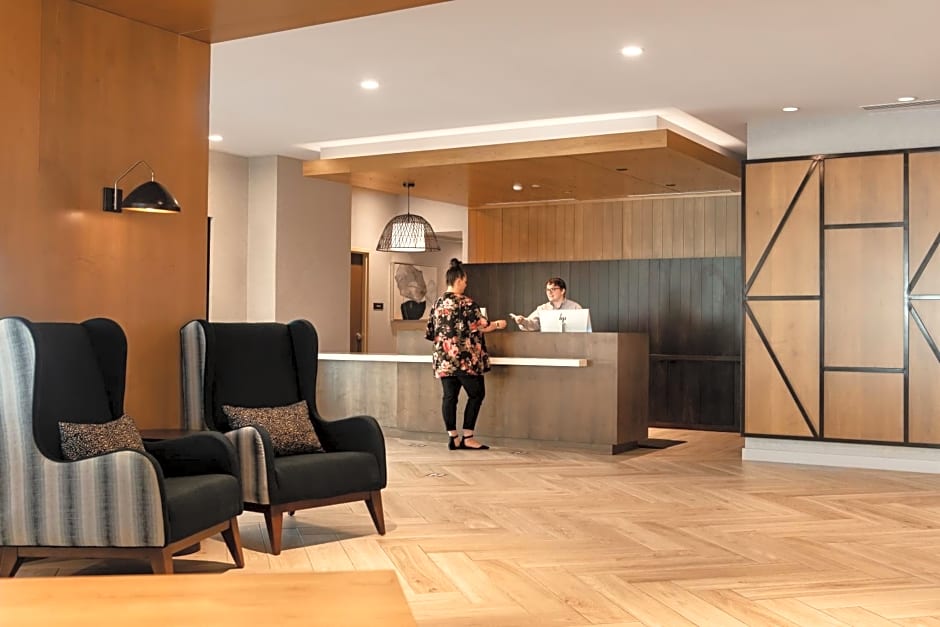Staybridge Suites - Iowa City - Coralville, an IHG Hotel