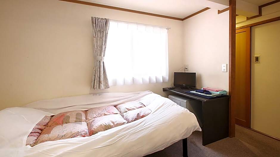 Kisoji no Yado Iwaya Hotel