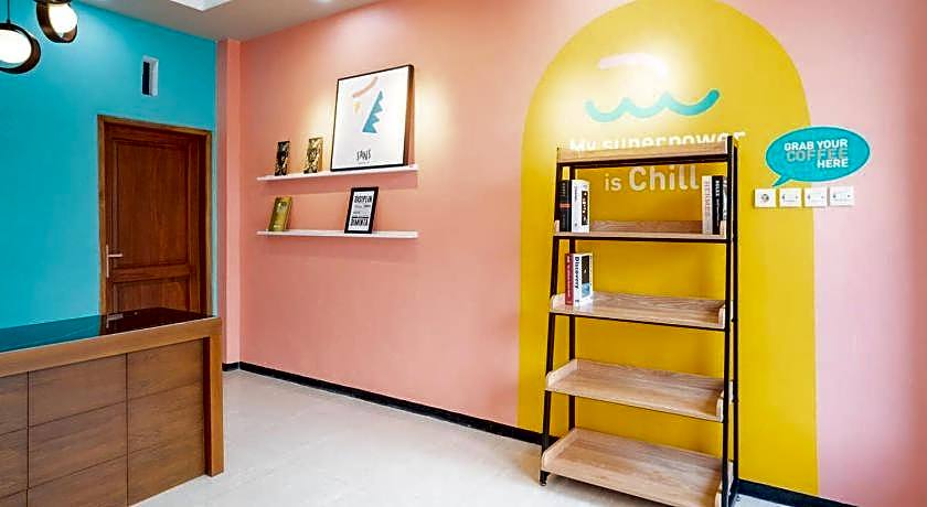 Sans Hotel Queen Batu