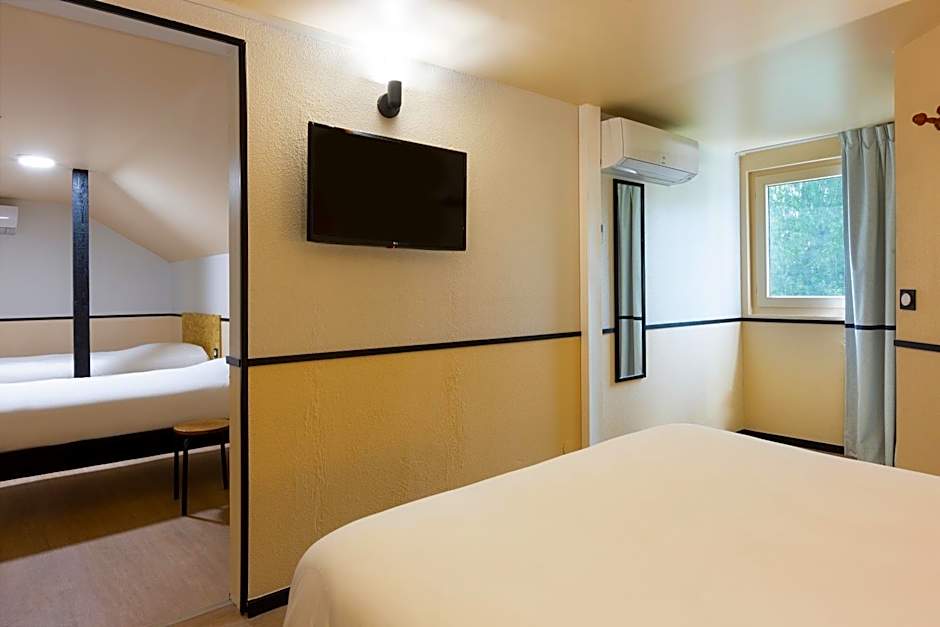 Greet Hôtel Villeneuve la Garenne - rénové