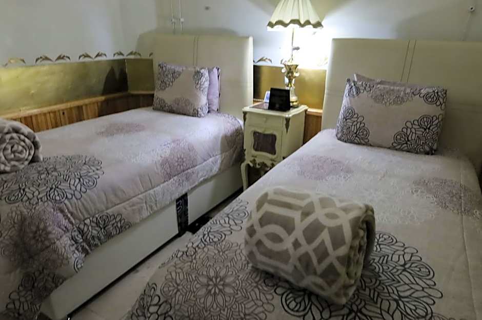 Azcami Boutique Hotel