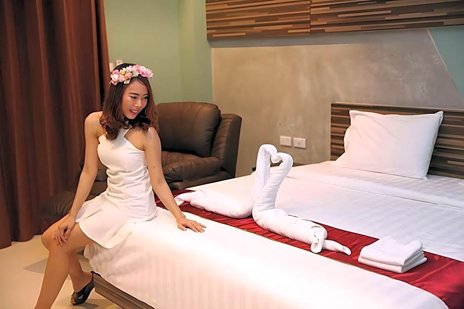 Ray Hotel
