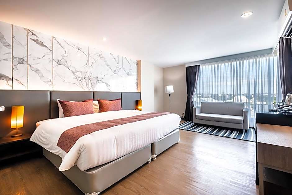 The Airport Courtyard Suvarnabhumi Airport