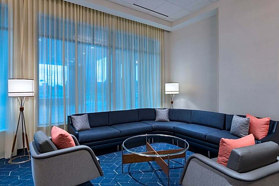Courtyard By Marriott Dallas Frisco