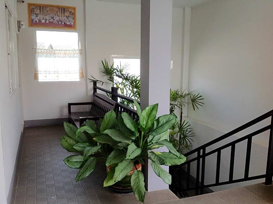 Grandma Kaew House