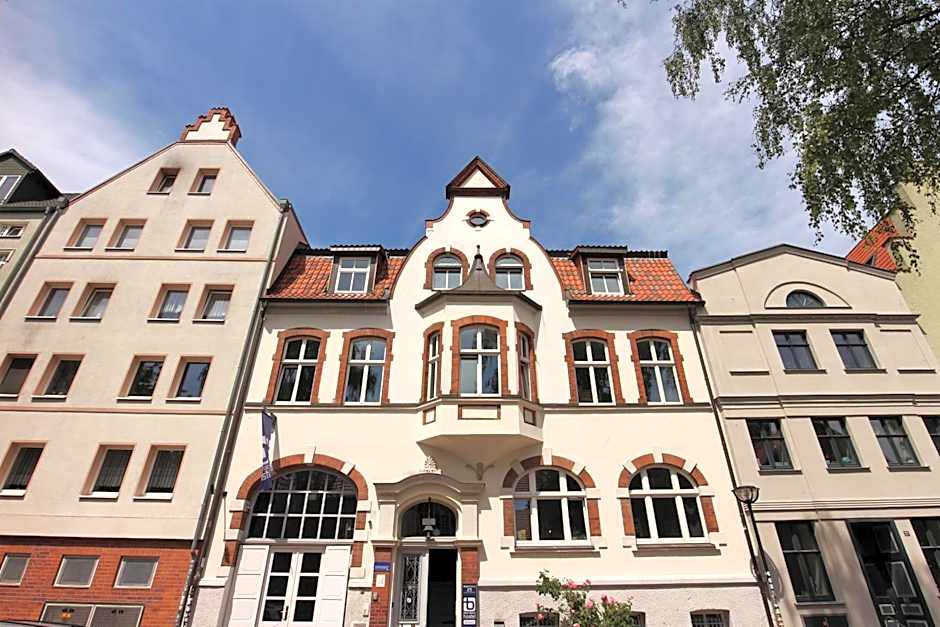Blue Doors Hostel Altstadt
