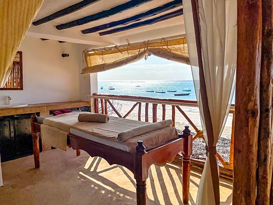 AHG Dream's Bay Beach Hotel - Adults Only