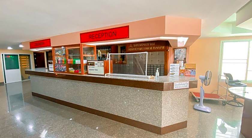 A.A. Pattaya Golden Beach Hotel