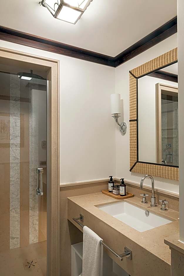 Savoy Beach Hotel & Spa