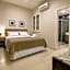 Comfortable 3 Bedrooms: Side Sea View