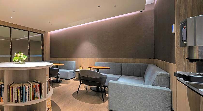 Hotel Intrendy