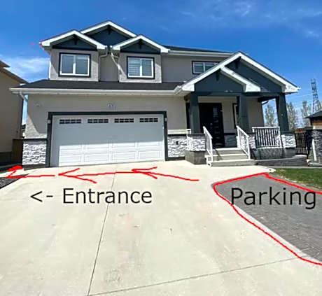 Private Entrance 2 Bed 1 Bath