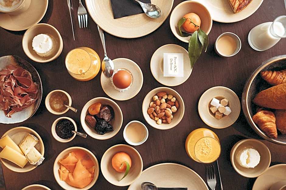 Auberge De Clochemerle