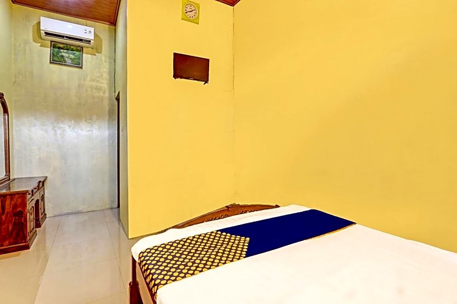 Capital O 91650 Hotel Pratama