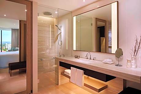 Deluxe Room, 2 Double Beds
