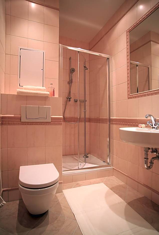 Slunecni Lazne Apartments