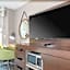 Hampton Inn By Hilton & Suites Arlington Crystal City DCA