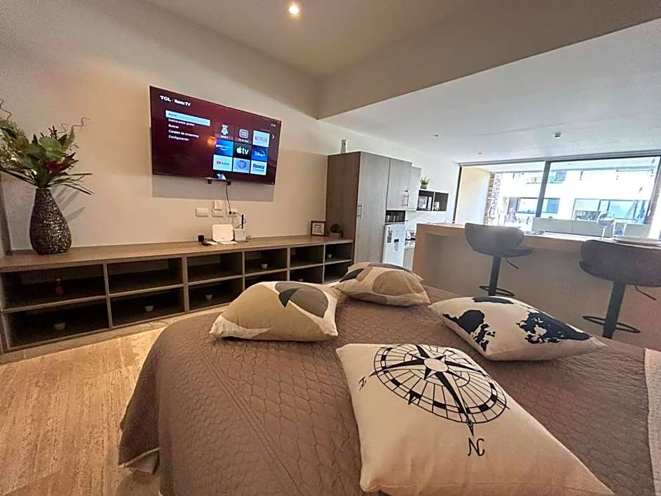 'Syrena Luxury Caribbean' Heart of Playa del Carmen - Fast Wi-fi - Sea Views