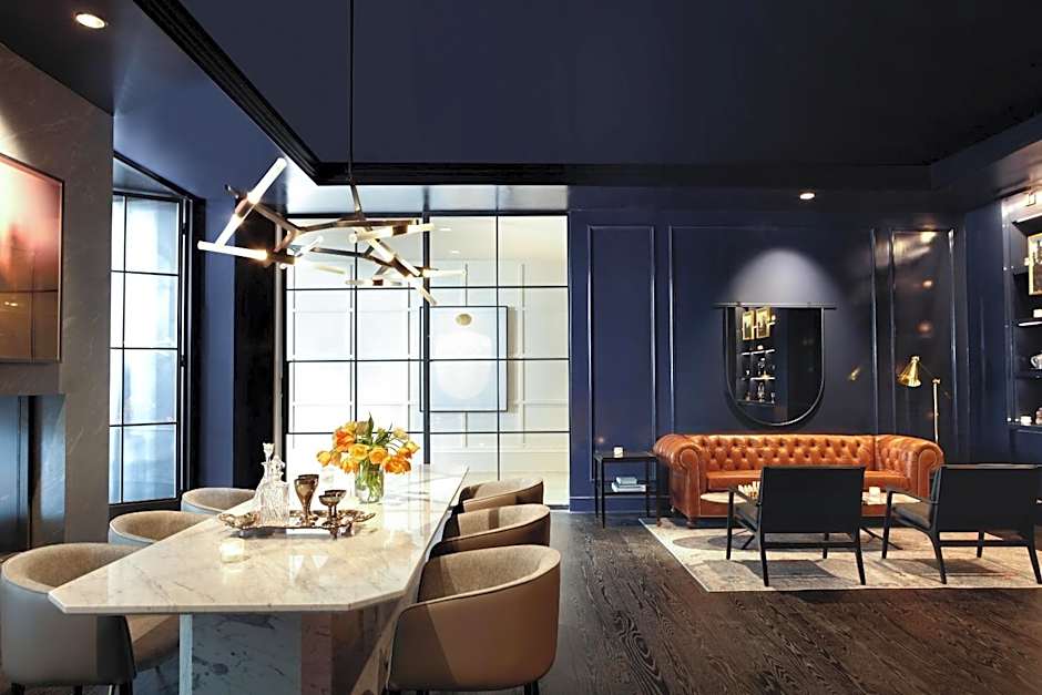 Kimpton - The Forum Hotel By IHG