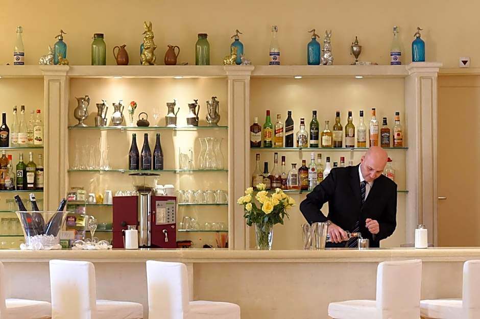 Golf Hotel René Capt