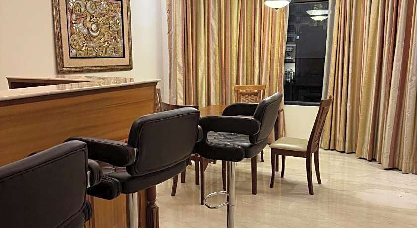 Hotel Cenneys Gateway