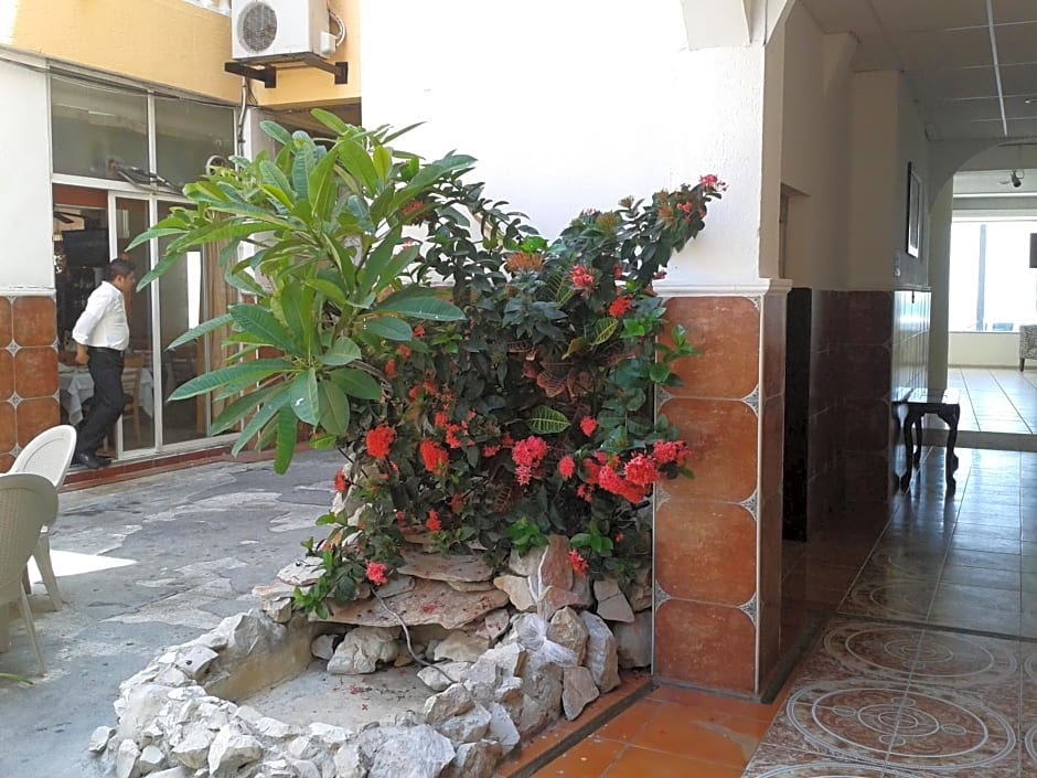 Hotel Real del Mar