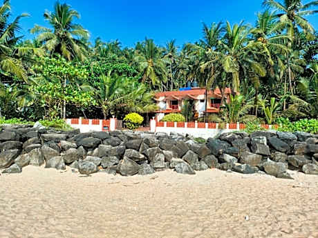 Club7 Beach Resort