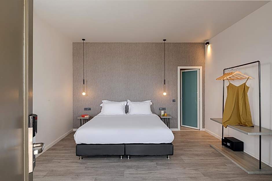 Pearl Inn Hotel by Pearl Hotel Collection