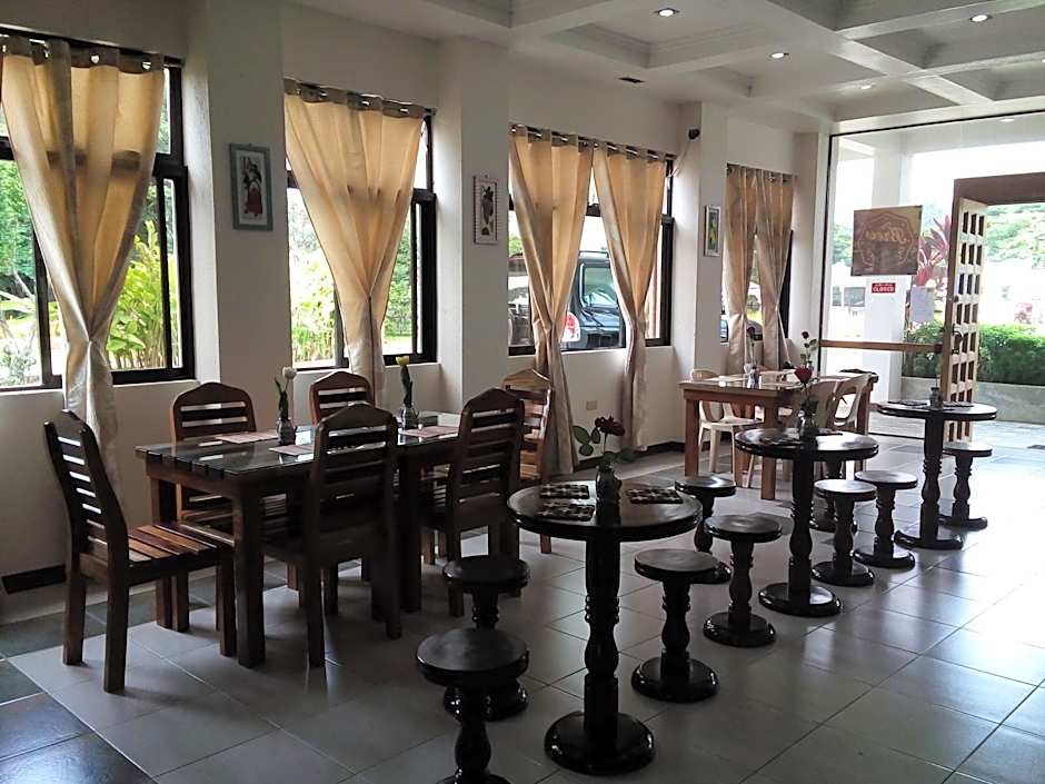 Gazebo Pools and Restaurant