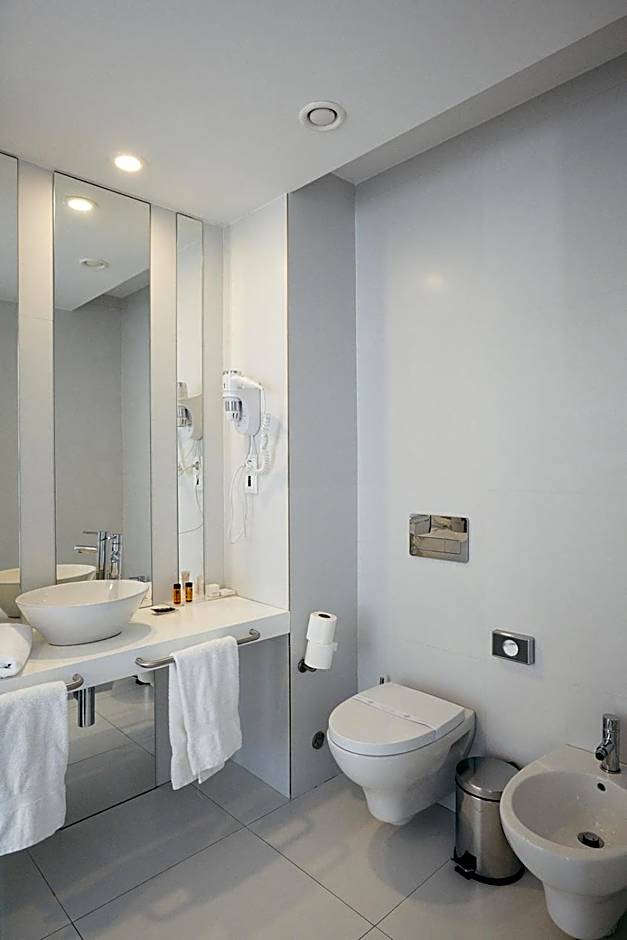 Macarico Beach Hotel