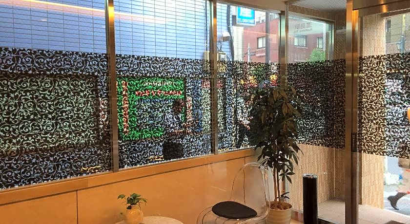 Hotel U