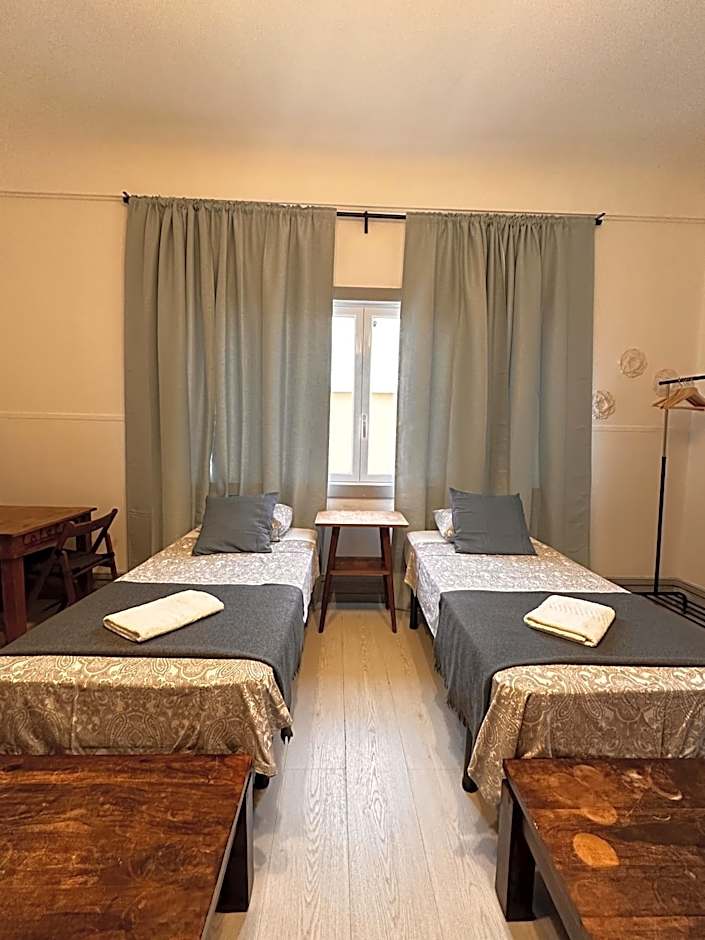 Ey Lisbon GuestHouse